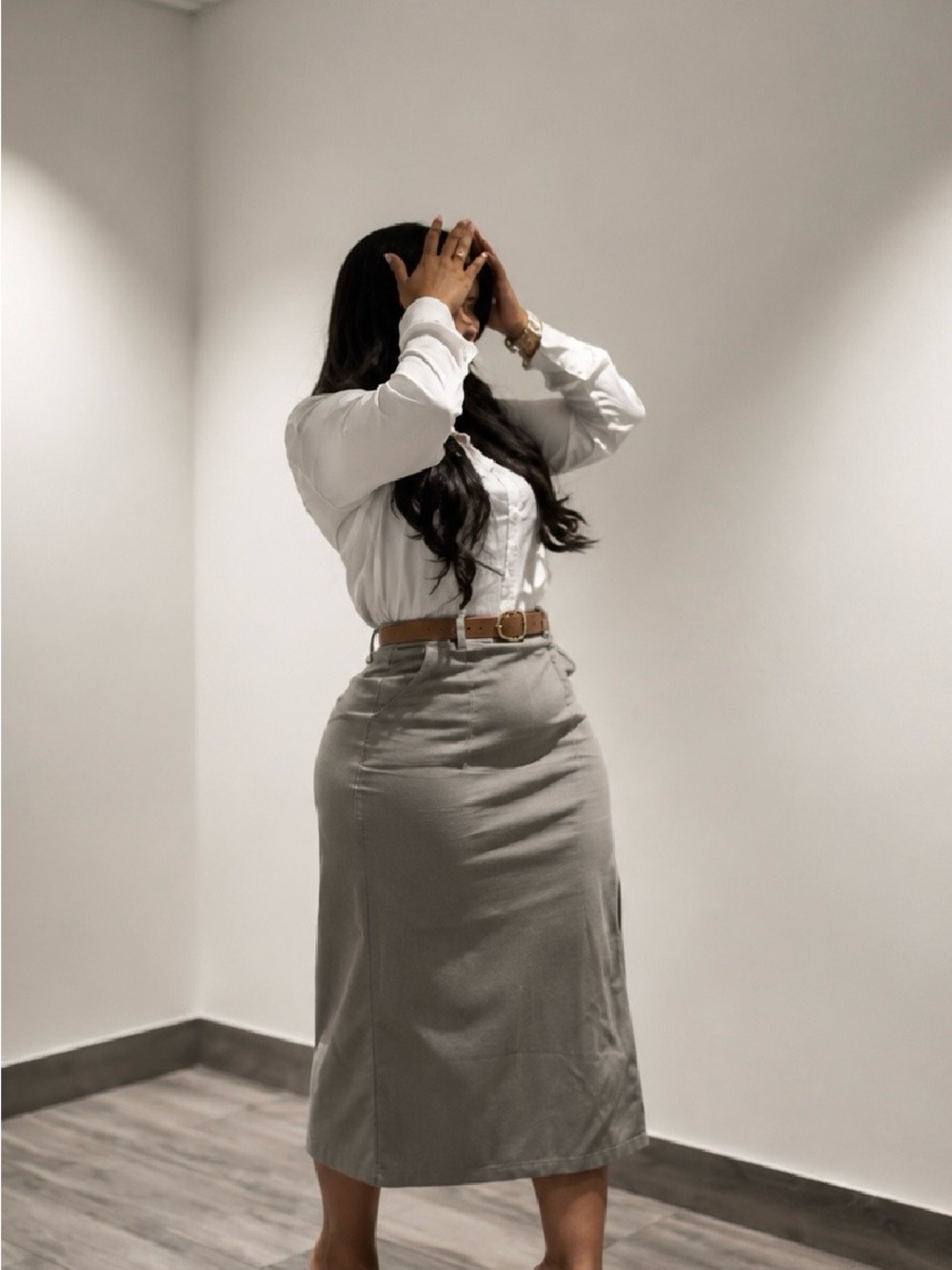 High-Waist Midi Pencil Skirt in Light Gray